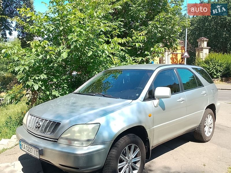 Lexus RX 2001