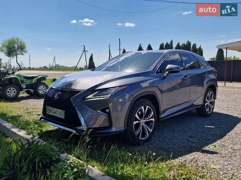 Lexus RX, фото из объявления
