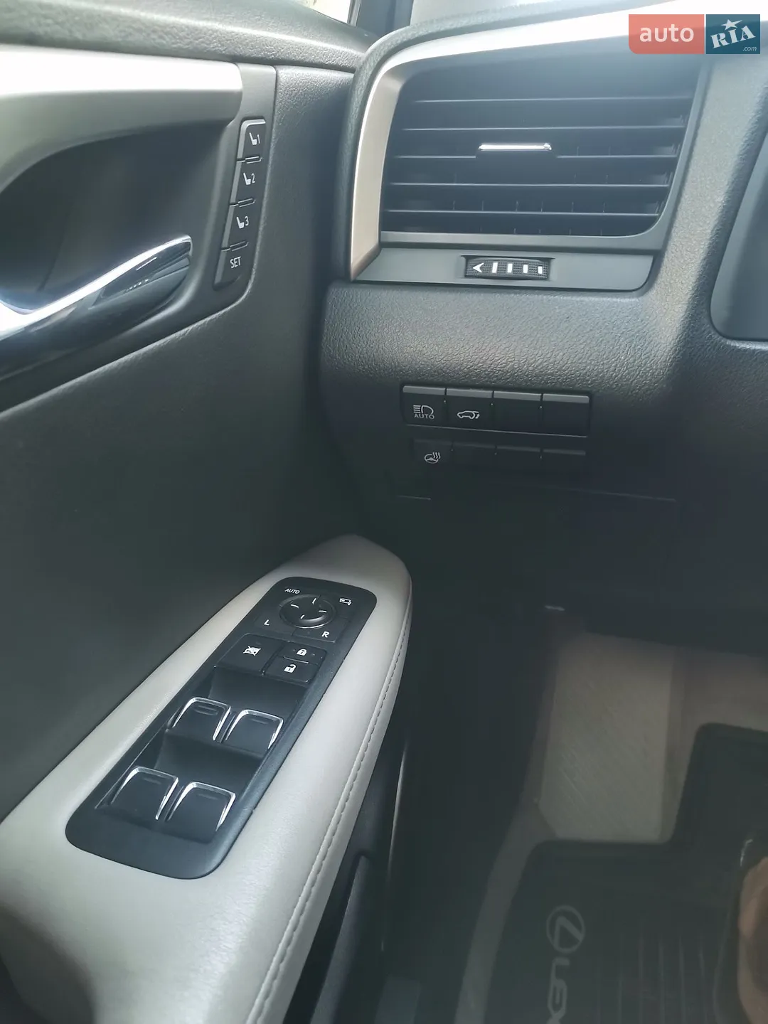 2016 Lexus RX - мініатюра 24