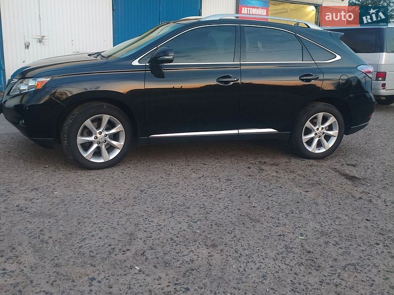 Внедорожник / Кроссовер Lexus RX 2011 в Змиеве