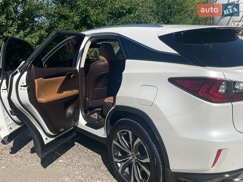 Внедорожник / Кроссовер Lexus RX 2018 в Кривом Роге