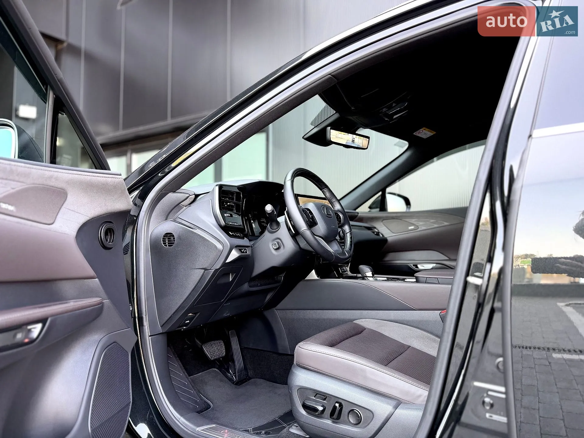2025 Lexus RX - мініатюра 9