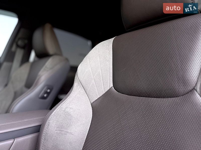 Внедорожник / Кроссовер Lexus RX 2025 в Одессе фото 13 Внедорожник / Кроссовер Lexus RX 2025 в Одессе
