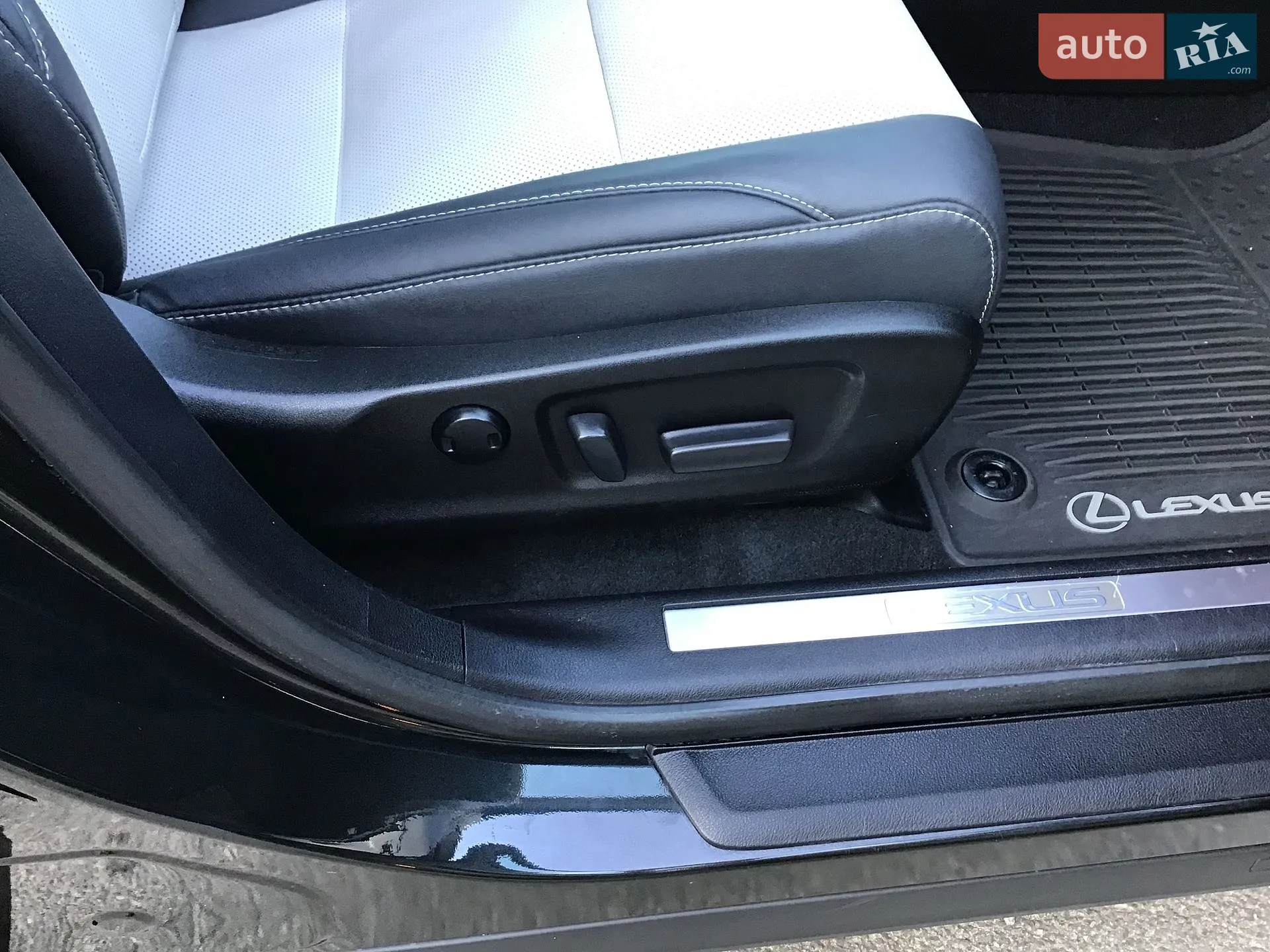 2021 Lexus RX - мініатюра 28
