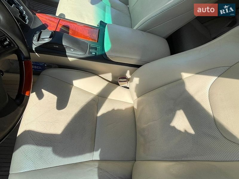Внедорожник / Кроссовер Lexus RX 2010 в Харькове
