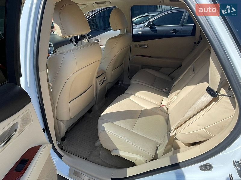 Внедорожник / Кроссовер Lexus RX 2010 в Харькове
