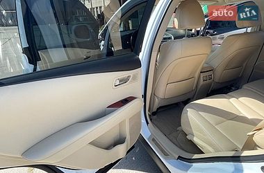 Внедорожник / Кроссовер Lexus RX 2010 в Харькове