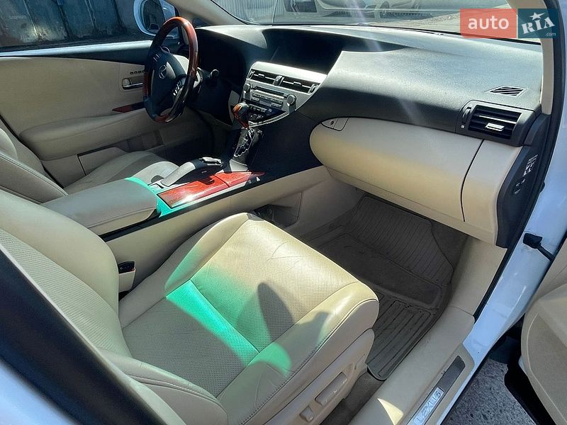Внедорожник / Кроссовер Lexus RX 2010 в Харькове