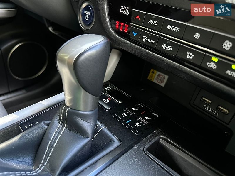 Позашляховик / Кросовер Lexus RX 2021 в Києві