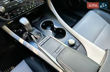Позашляховик / Кросовер Lexus RX 2021 в Києві