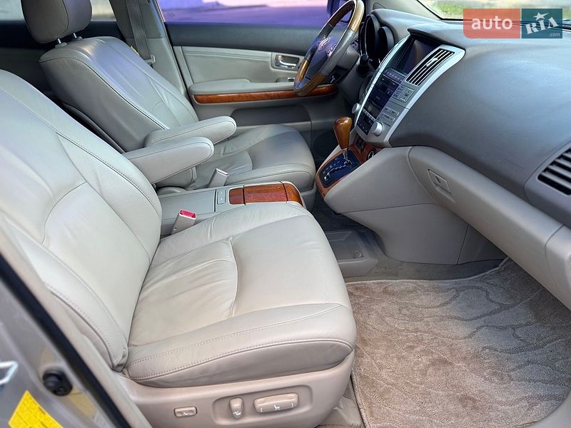 Позашляховик / Кросовер Lexus RX 2008 в Києві