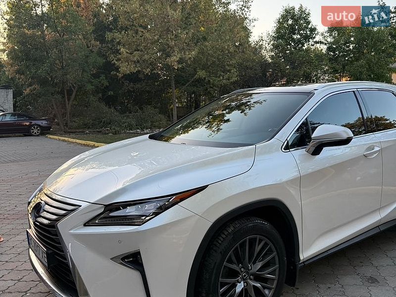 Внедорожник / Кроссовер Lexus RX 2017 в Львове