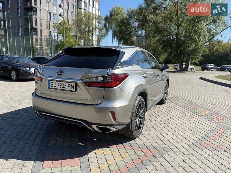 Позашляховик / Кросовер Lexus RX 2016 в Львові
