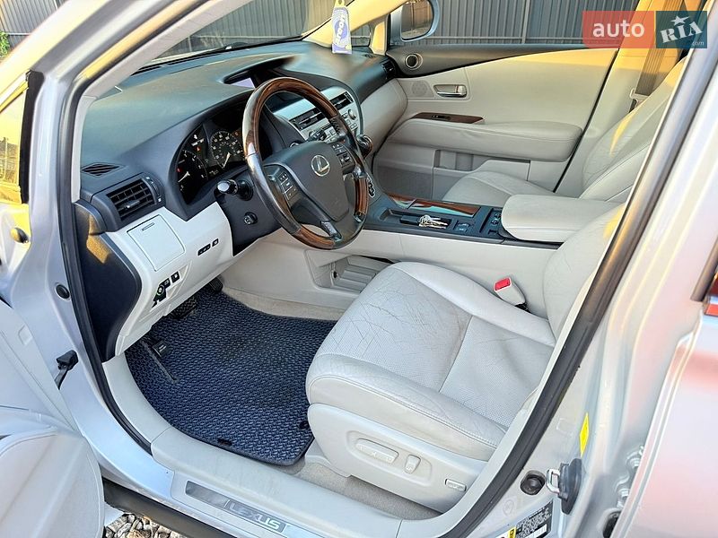 Позашляховик / Кросовер Lexus RX 2011 в Харкові