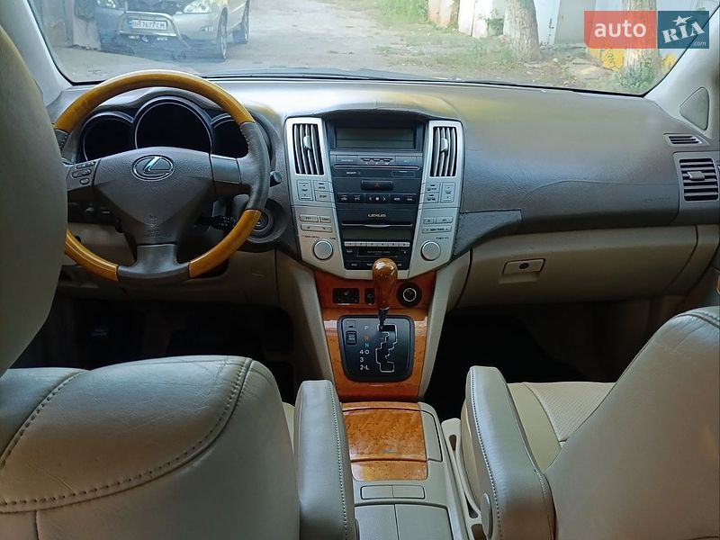 Внедорожник / Кроссовер Lexus RX 2005 в Одессе