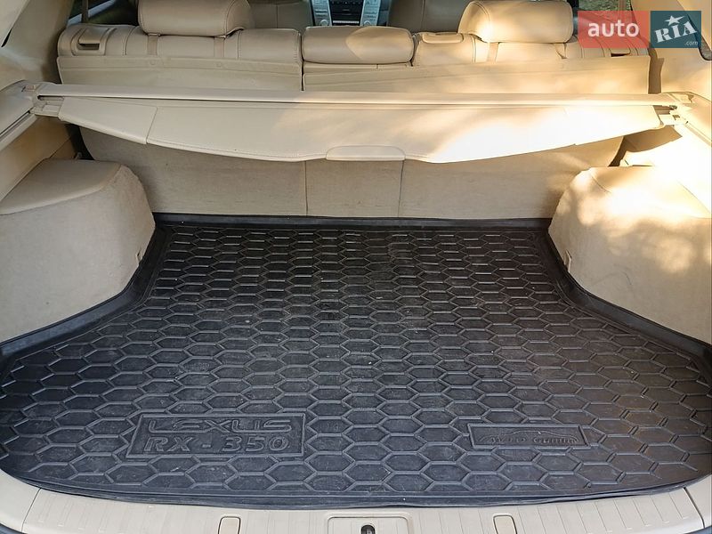 Внедорожник / Кроссовер Lexus RX 2005 в Одессе