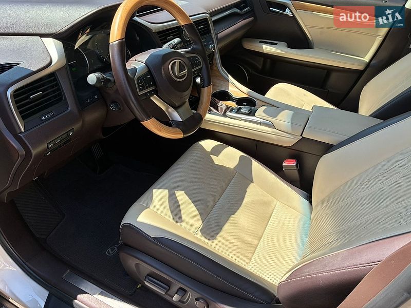 Внедорожник / Кроссовер Lexus RX 2018 в Николаеве