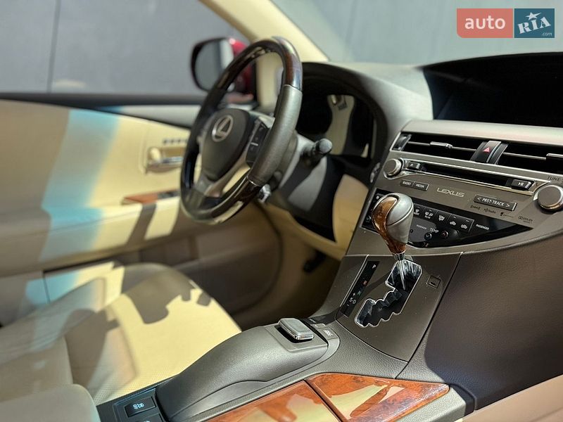 Позашляховик / Кросовер Lexus RX 2015 в Києві