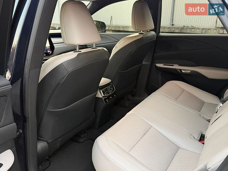 Внедорожник / Кроссовер Lexus RX 2023 в Киеве
