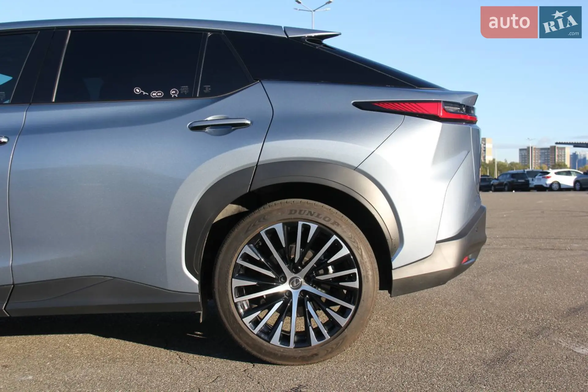 2023 Lexus RZ - мініатюра 25