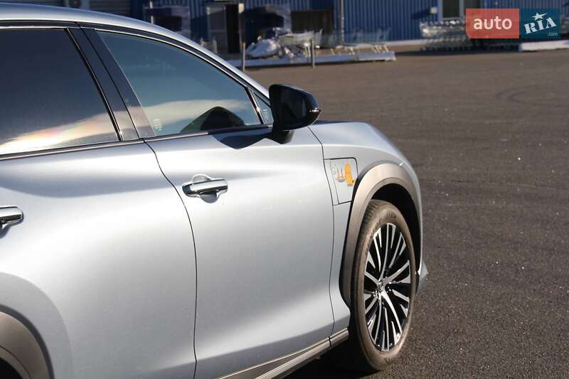 Позашляховик / Кросовер Lexus RZ 2023 в Києві фото 13 Позашляховик / Кросовер Lexus RZ 2023 в Києві