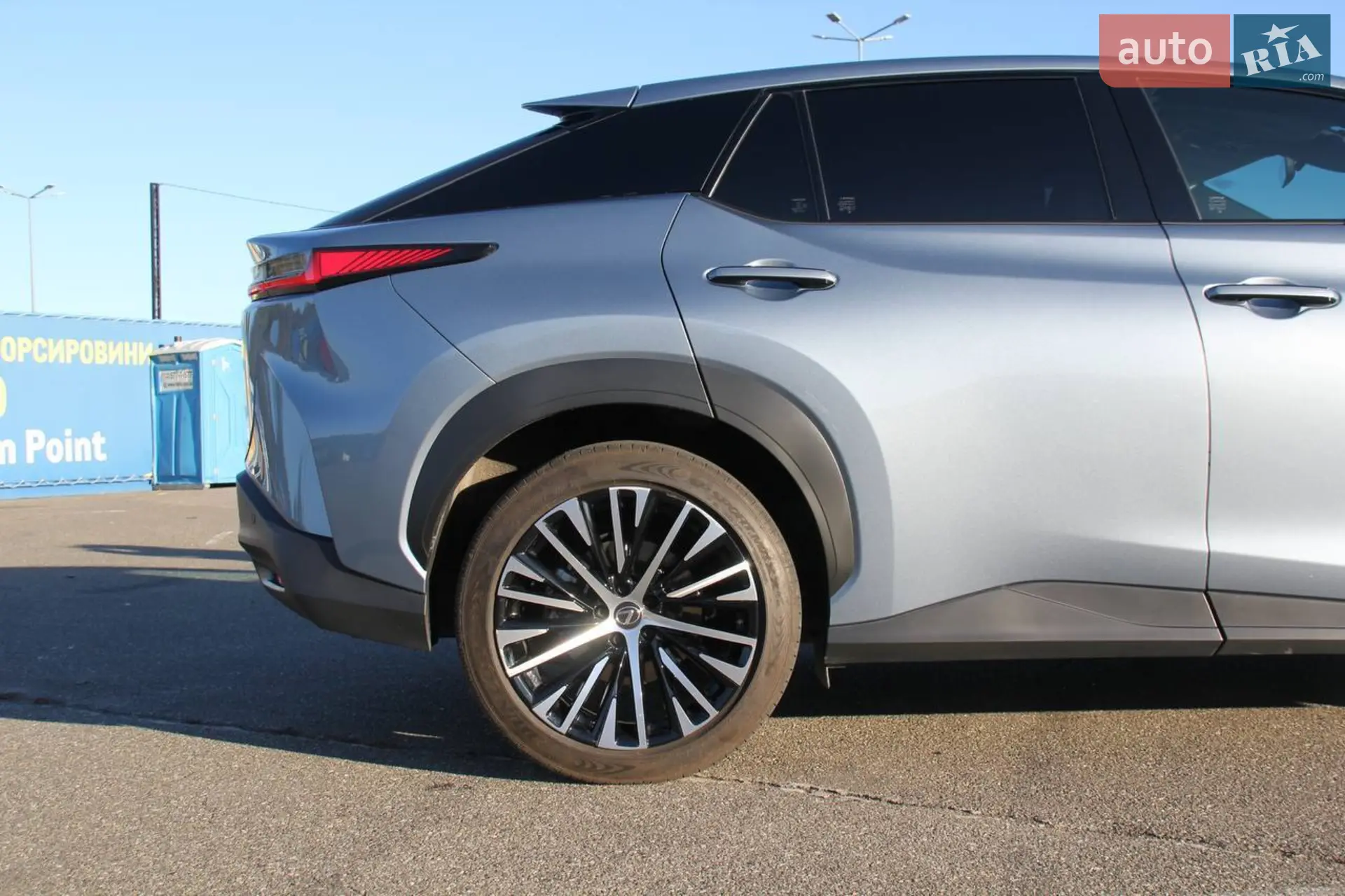 2023 Lexus RZ - мініатюра 17