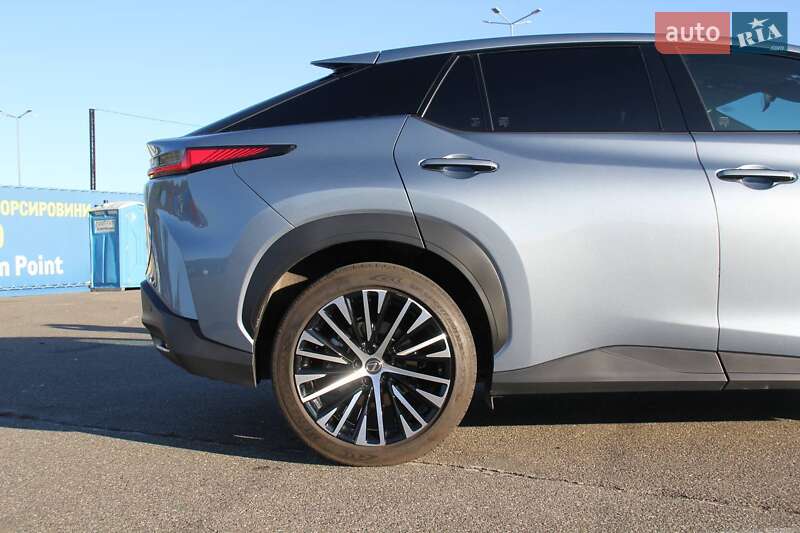 Позашляховик / Кросовер Lexus RZ 2023 в Києві фото 17 Позашляховик / Кросовер Lexus RZ 2023 в Києві