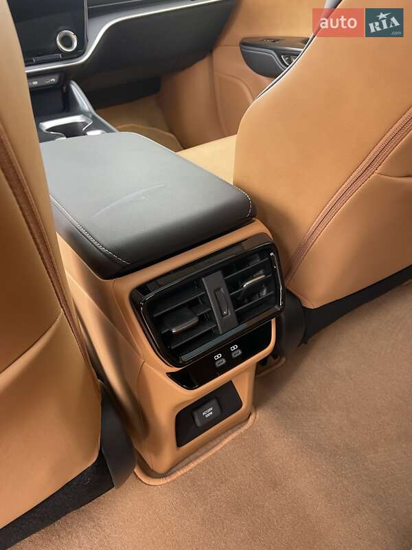 Позашляховик / Кросовер Lexus RZ 2023 в Львові