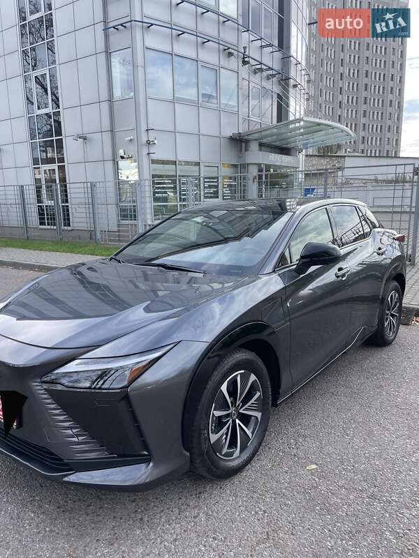Позашляховик / Кросовер Lexus RZ 2023 в 