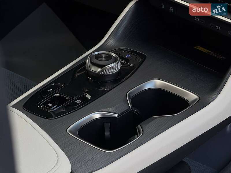 Внедорожник / Кроссовер Lexus RZ 2023 в Черновцах