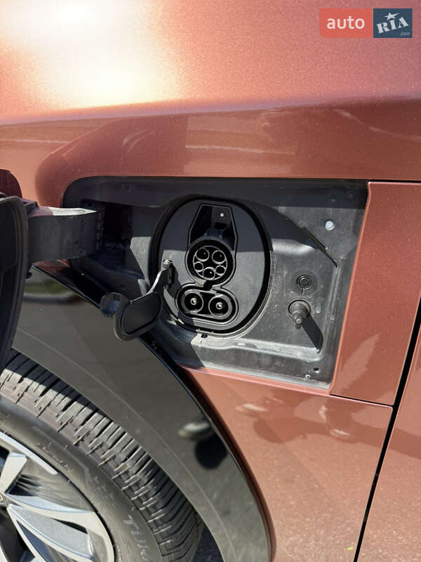 Позашляховик / Кросовер Lexus RZ 2024 в Києві