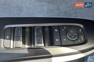 Внедорожник / Кроссовер Lexus RZ 2023 в 