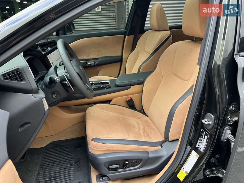 Внедорожник / Кроссовер Lexus RZ 2023 в Киеве