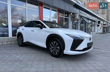 Внедорожник / Кроссовер Lexus RZ 2023 в 