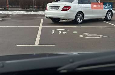Позашляховик / Кросовер Lexus RZ 2023 в 