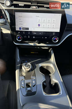Внедорожник / Кроссовер Lexus RZ 2023 в 