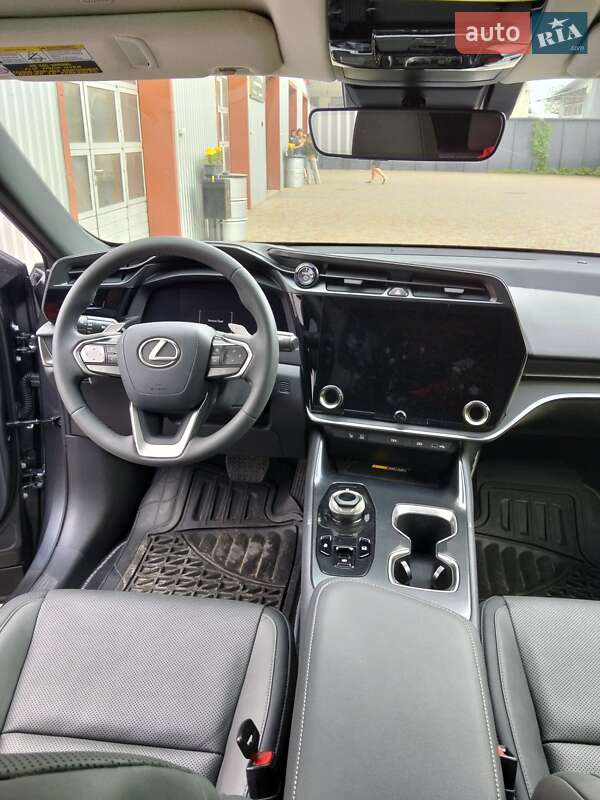 Внедорожник / Кроссовер Lexus RZ 2023 в Костополе фото 10 Внедорожник / Кроссовер Lexus RZ 2023 в Костополе
