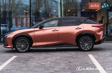 Внедорожник / Кроссовер Lexus RZ 2023 в 