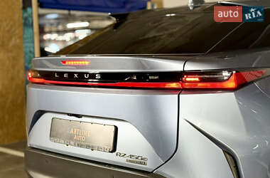 Внедорожник / Кроссовер Lexus RZ 2023 в 