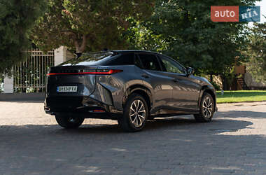 Внедорожник / Кроссовер Lexus RZ 2024 в 