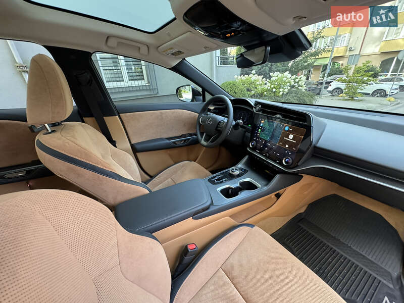 Позашляховик / Кросовер Lexus RZ 2023 в Львові