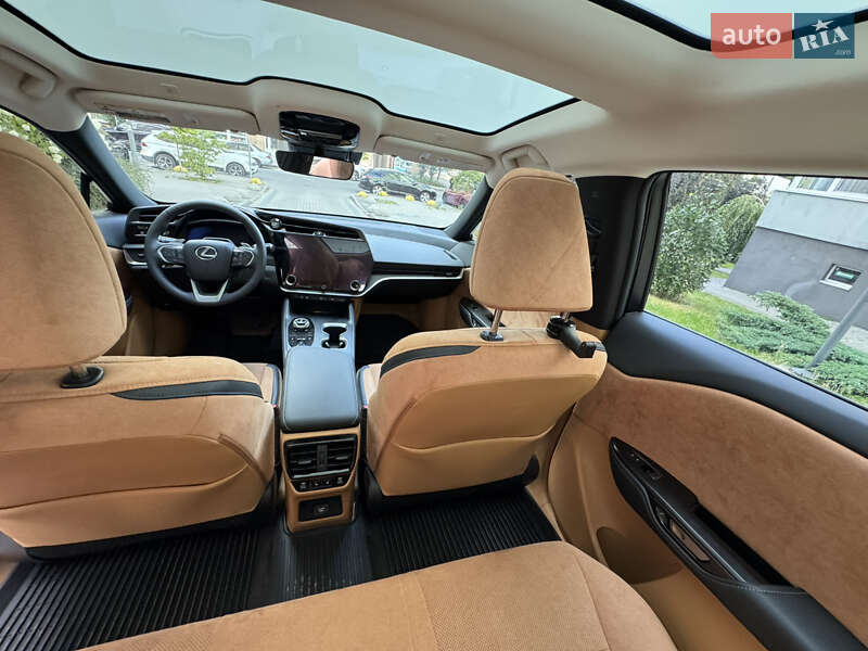 Позашляховик / Кросовер Lexus RZ 2023 в Львові