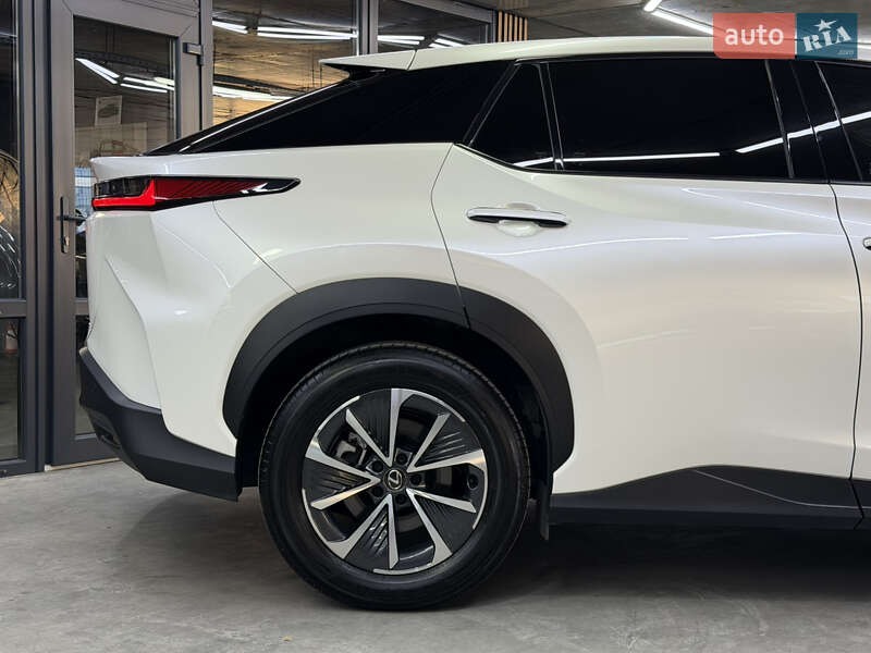 Внедорожник / Кроссовер Lexus RZ 2023 в Одессе фото 18 Внедорожник / Кроссовер Lexus RZ 2023 в Одессе
