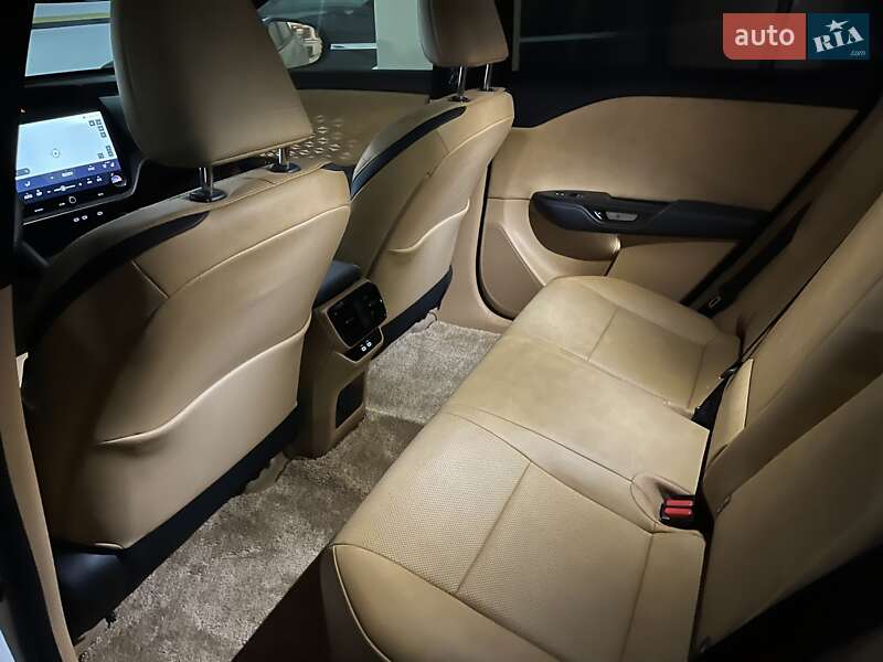 Внедорожник / Кроссовер Lexus RZ 2023 в Киеве фото 8 Внедорожник / Кроссовер Lexus RZ 2023 в Киеве