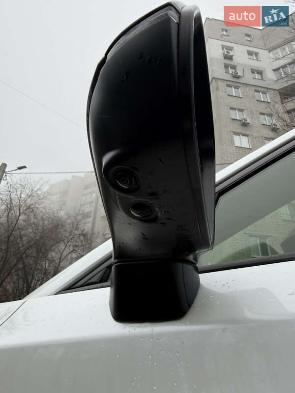 Внедорожник / Кроссовер Lexus RZ 2023 в Днепре