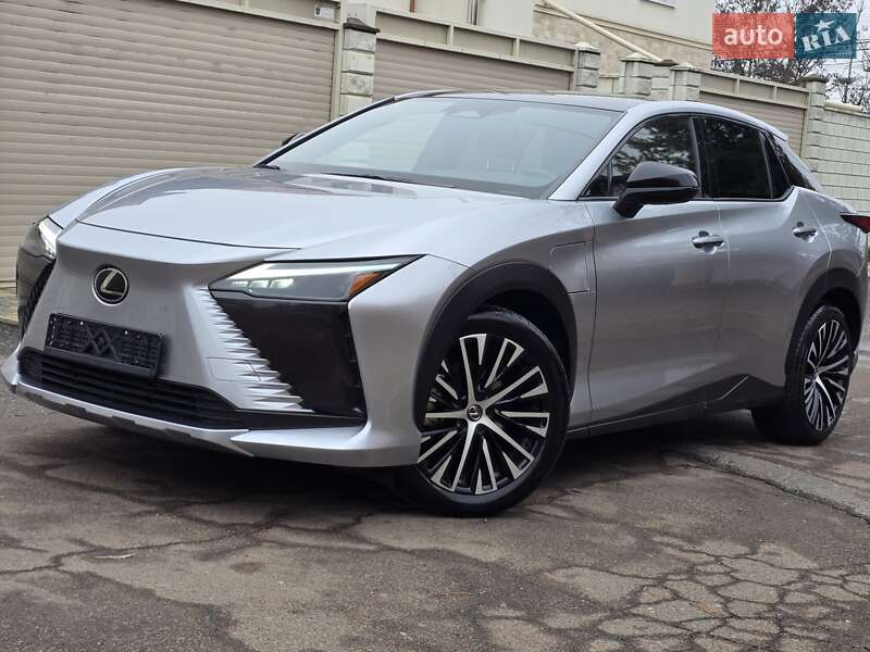 Lexus RZ 2023
