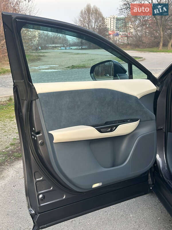 Внедорожник / Кроссовер Lexus RZ 2023 в Днепре фото 15 Внедорожник / Кроссовер Lexus RZ 2023 в Днепре