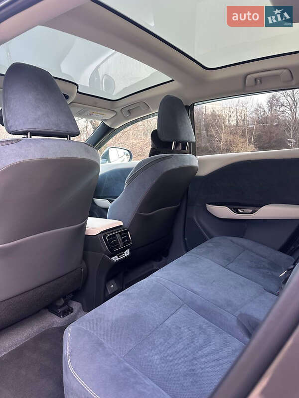 Внедорожник / Кроссовер Lexus RZ 2023 в Днепре фото 28 Внедорожник / Кроссовер Lexus RZ 2023 в Днепре