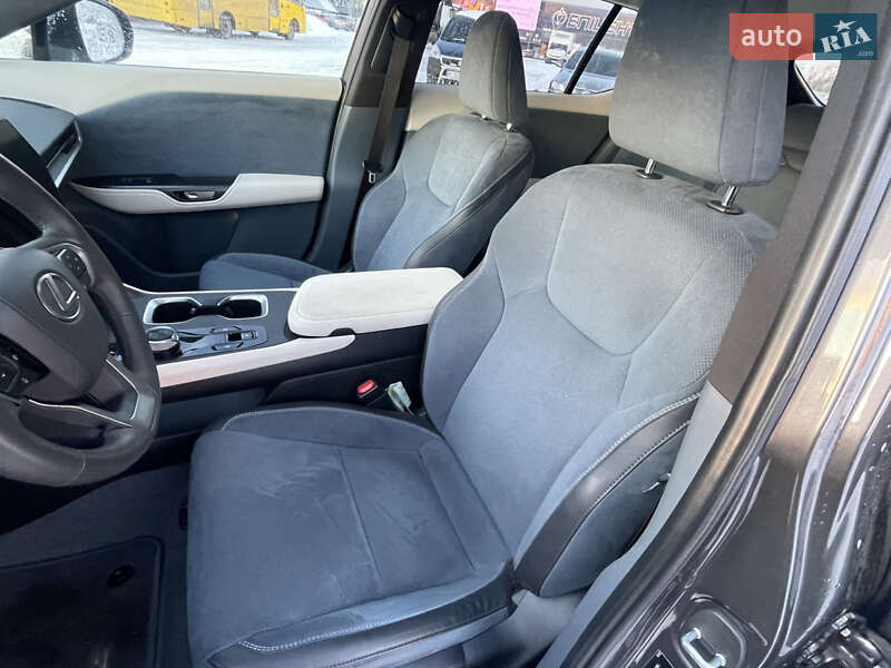 Внедорожник / Кроссовер Lexus RZ 2023 в Киеве фото 10 Внедорожник / Кроссовер Lexus RZ 2023 в Киеве