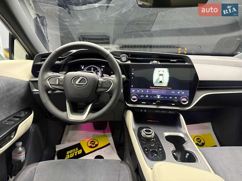 Внедорожник / Кроссовер Lexus RZ 2024 в Черновцах